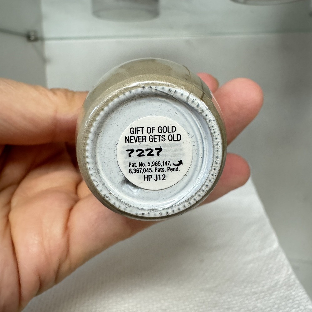 OPI Gel Nail Polish 0.5fl.oz UV/LED Gel HP J12- Gift of Gold Never Gets Old
